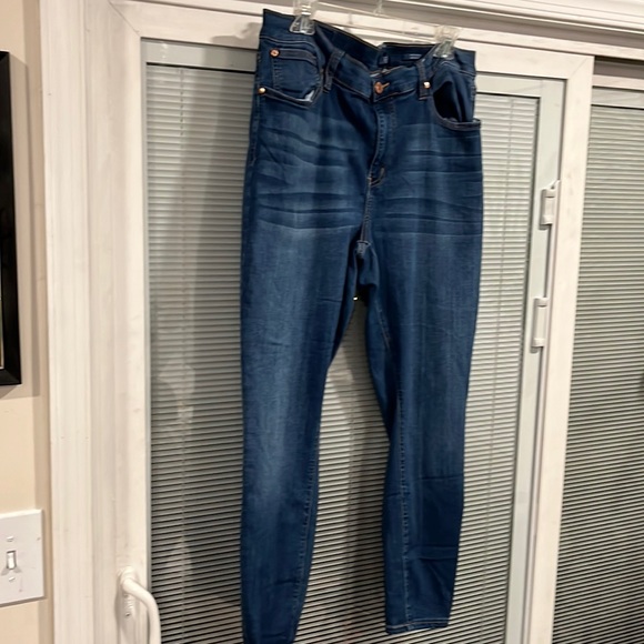 revery Denim - Revery soft jeans, mid rise skinny, gently used, almost new condition